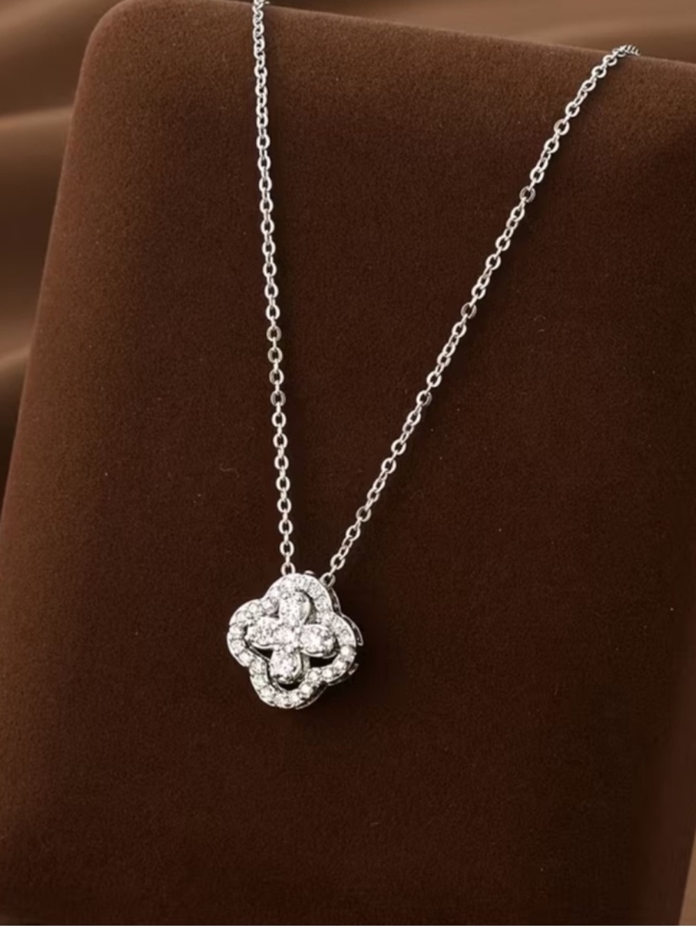 Silver Tone Floral Cluster Clover Pendant Necklace New
